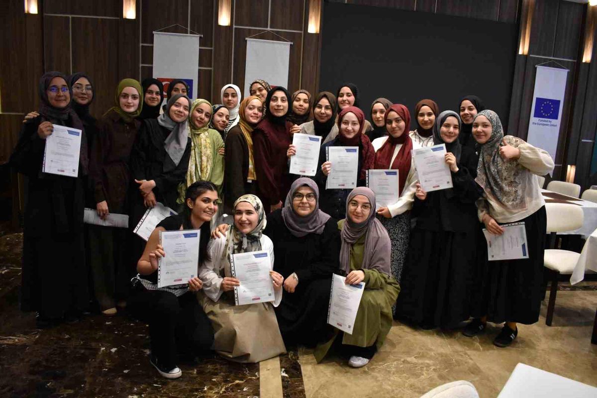 Gençlerden Dezenformasyona Karşı Güç Birliği