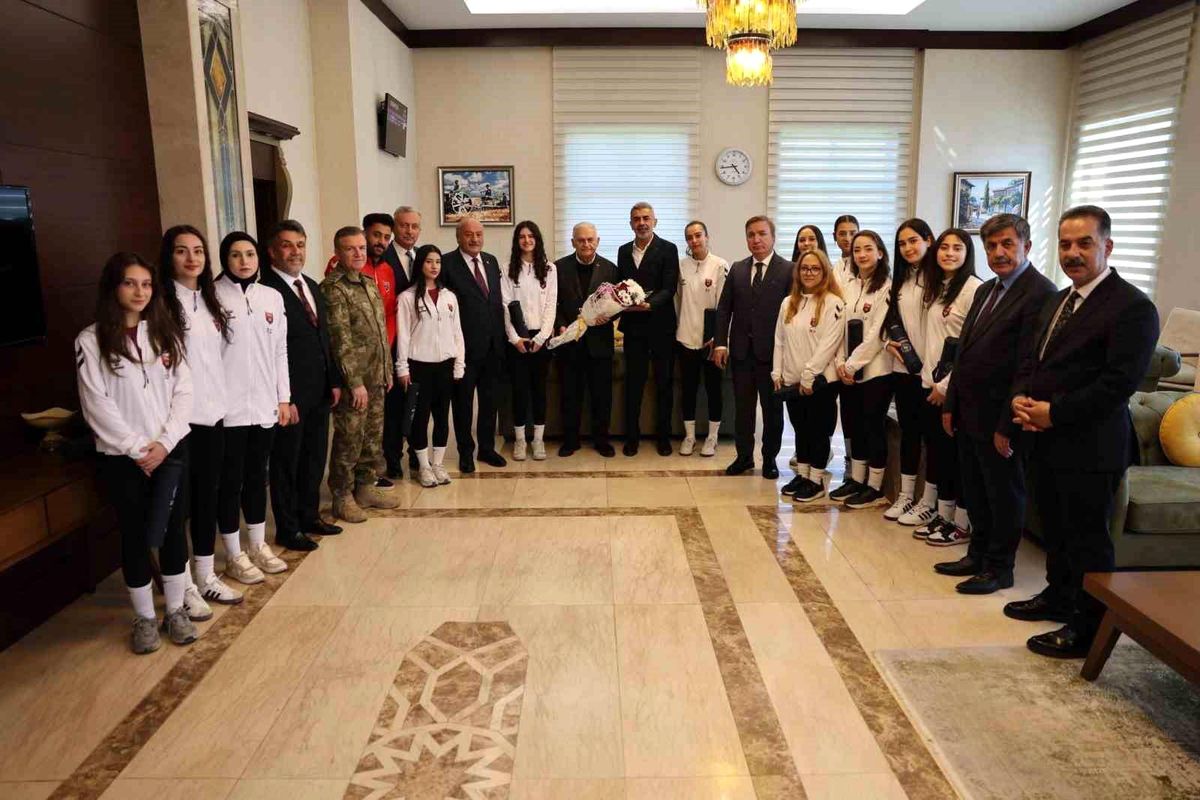 Erzincan Vefa Spor Kulübü\'ne Destek