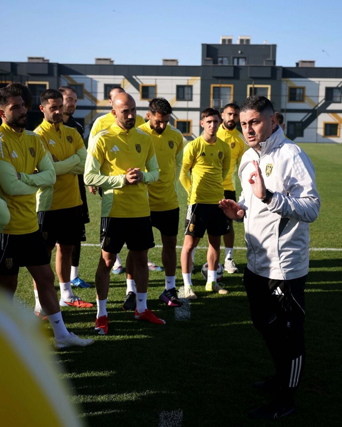 Aliağa Futbol Play-Off\'ta İlk Maçına Çıkıyor