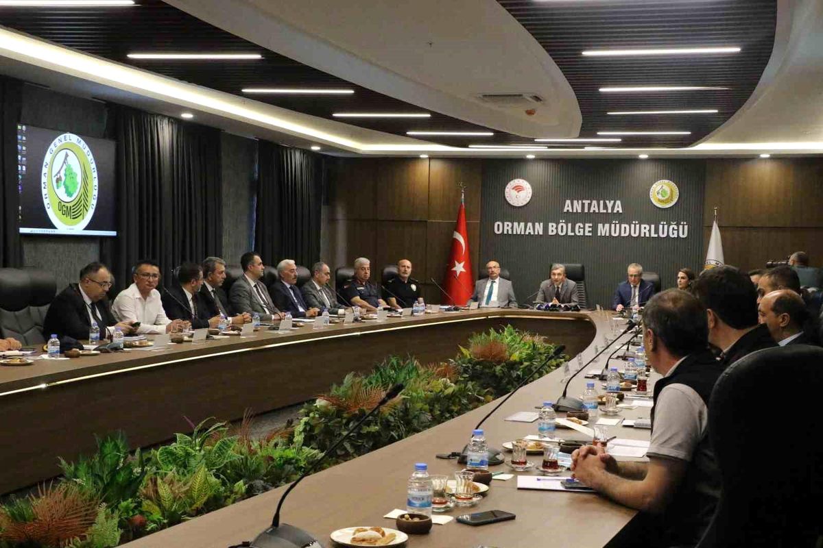 Antalya\'da orman yangınlarına karşı sıkı önlemler