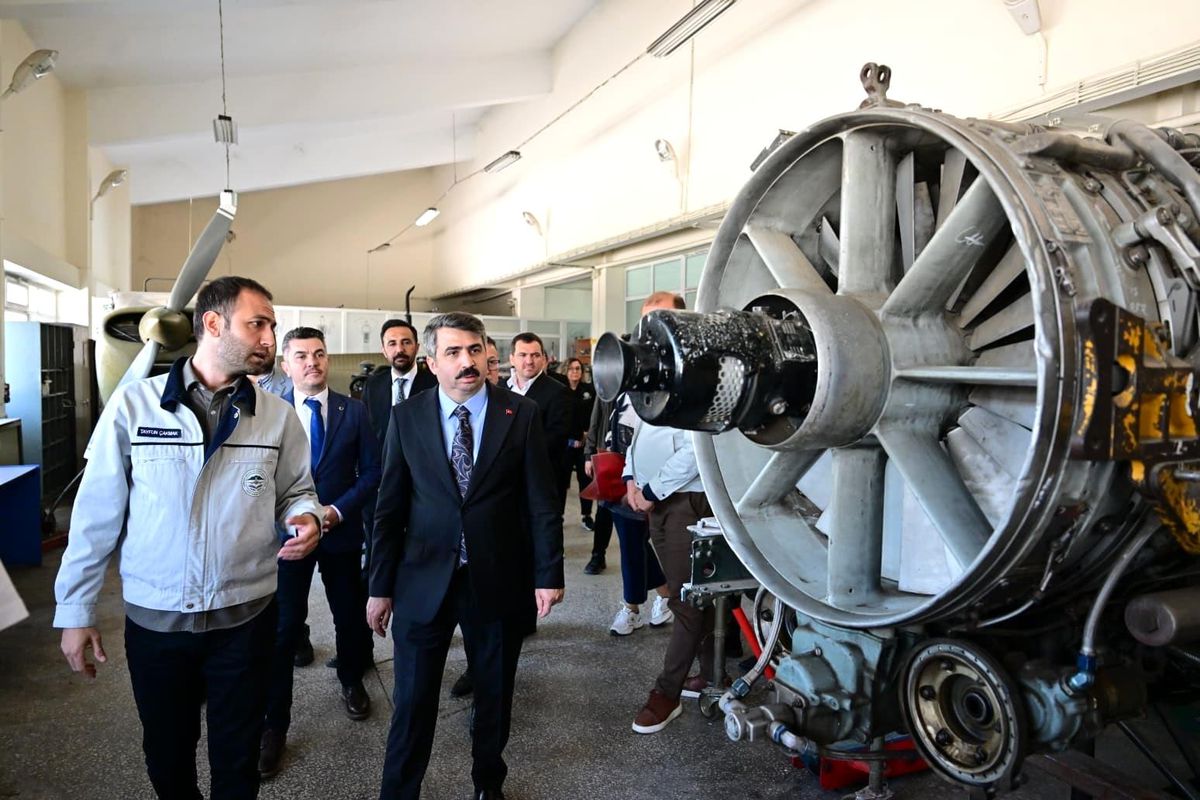 Başkan Yılmaz\'dan gençlere tavsiyeler