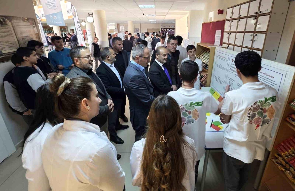 Bayburt\'ta Bilim Fuarı Düzenlendi