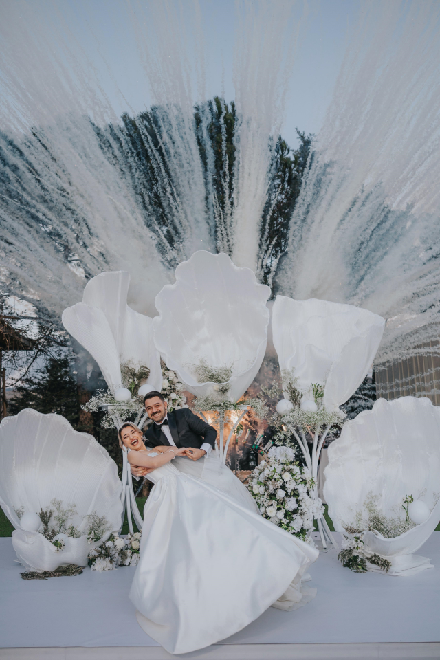 Çağrı Bozkurt-Ayça Sena Akın masalsı bir düğünle hayatlarını birleştirdi