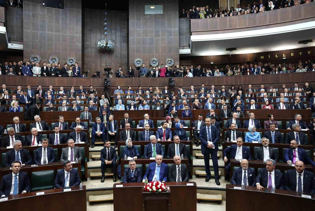 Cumhurbaşkanı Erdoğan: "Bölgemizde yeni ameliyatlar yapmak isteyenlerin oyunlarına gelmek hem tarihimize hem istikbalimize yapılmış bir ihanet olacaktır"