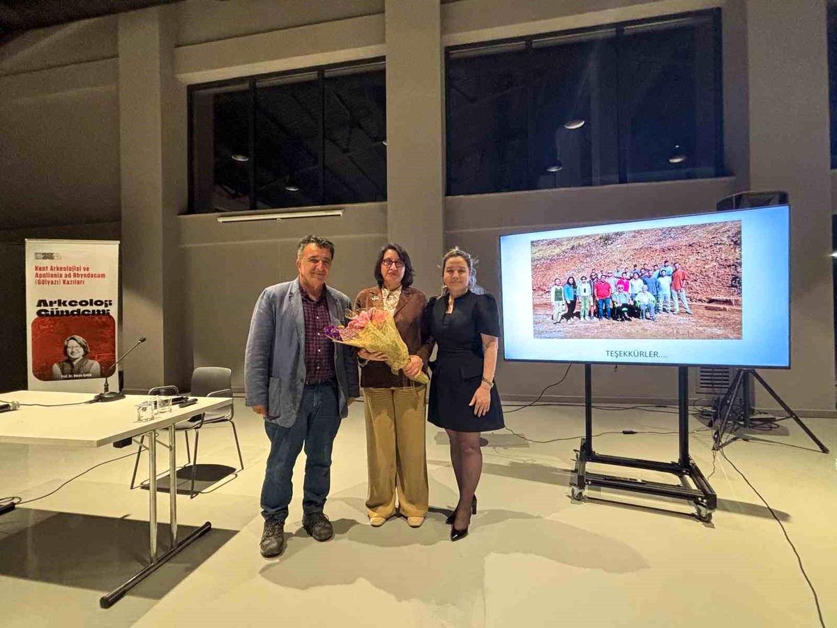 Gölyazı kazıları Pancar Deposu\'nda anlatıldı