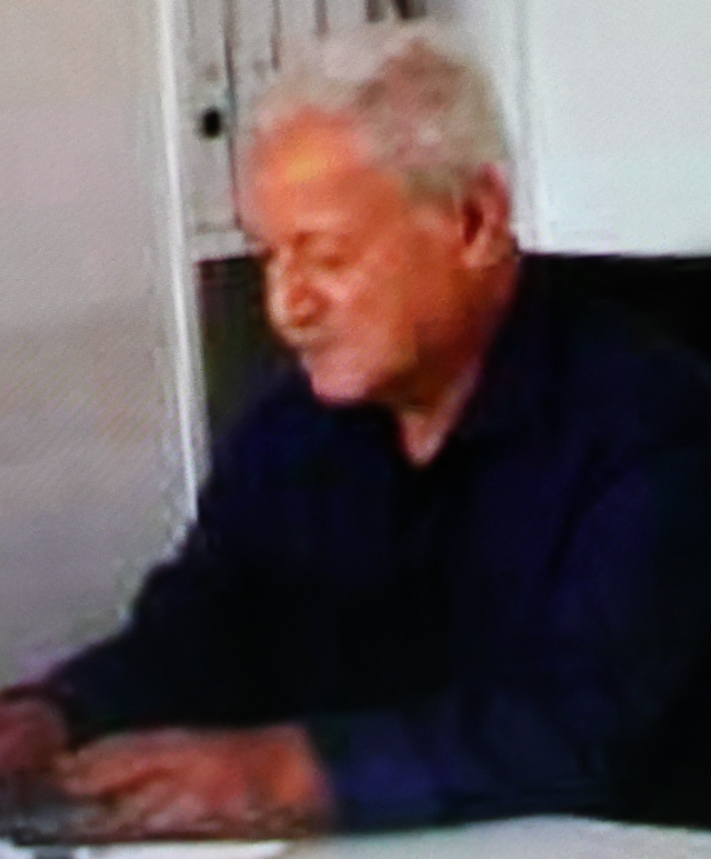 İzmir'de yangın: Baba hayatını kaybetti, engelli oğlu ağır yaralı