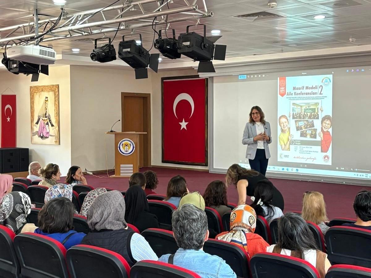 Aile Konferansları Muğla\'da Düzenlendi