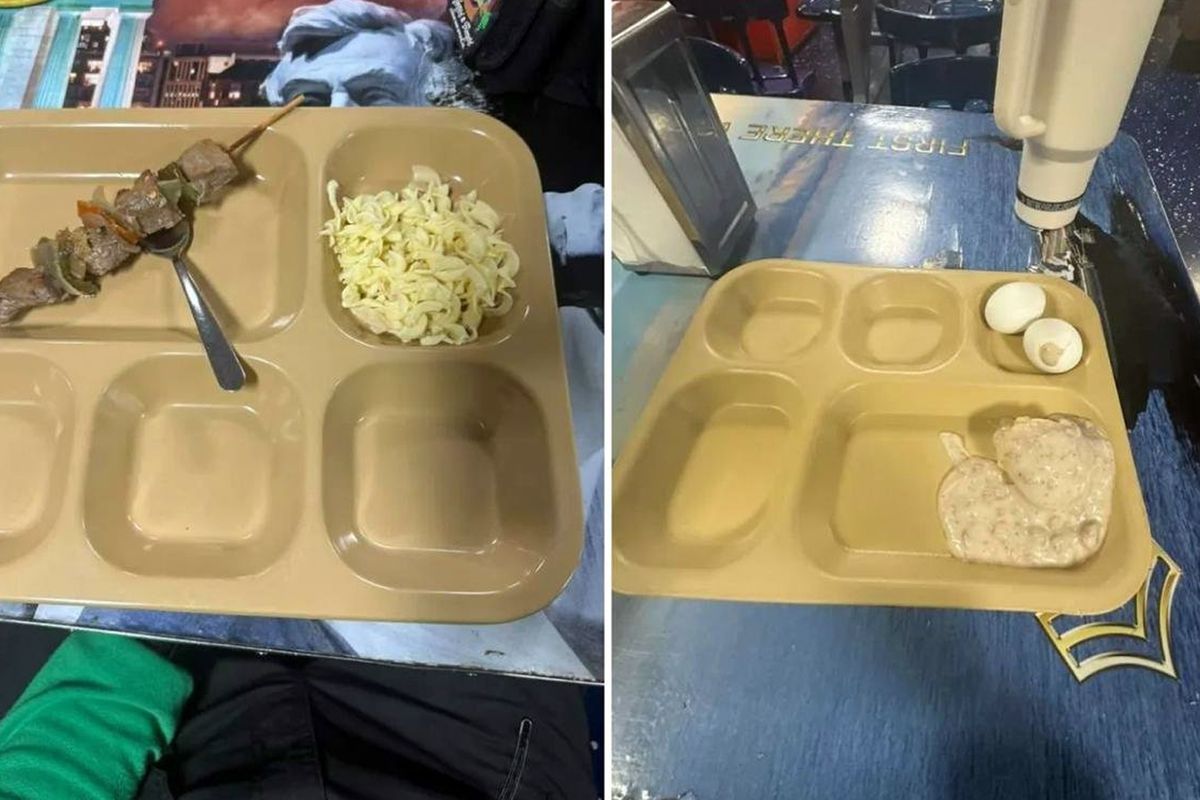 Orta Doğu\'daki ABD denizcileri, yemeklerinin fotoğrafını paylaştı