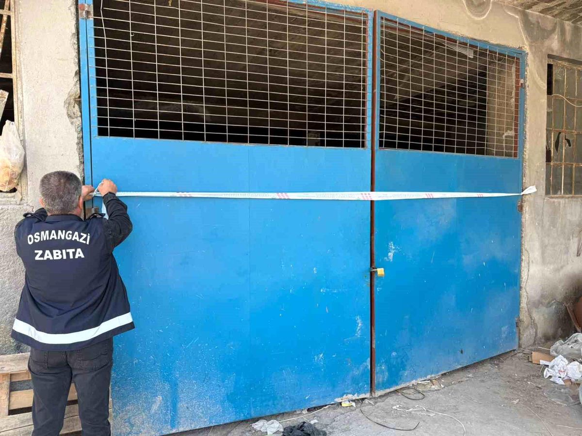 Osmangazi\'de tehlikeli atık döken araca ağır ceza