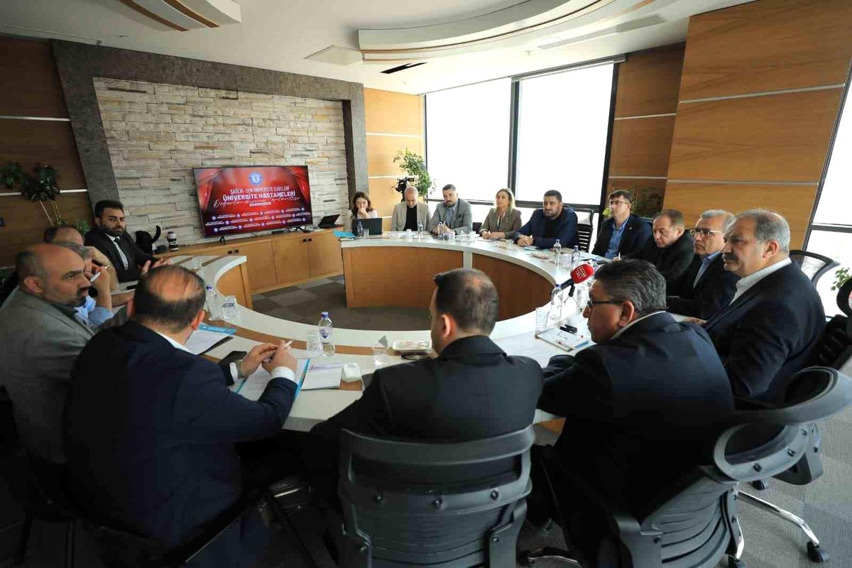 Üniversite Hastanelerinin Sorunları Gündemde
