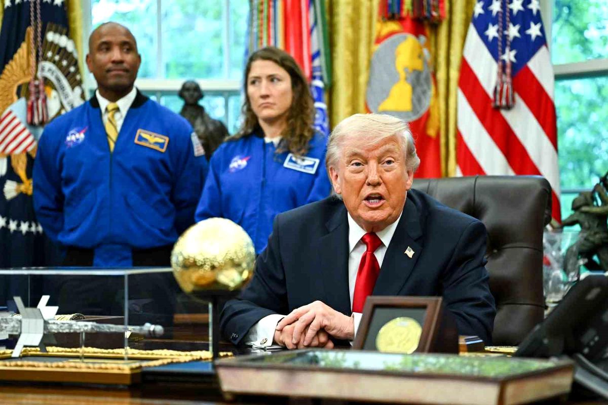 Trump\'tan Putin ile Görüşme Açıklamaları