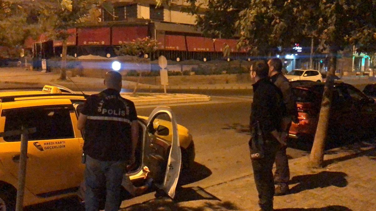 Düğünden sonra sandalyeler yolu kapattı, taksiciyi bıçaklayarak öldürdü