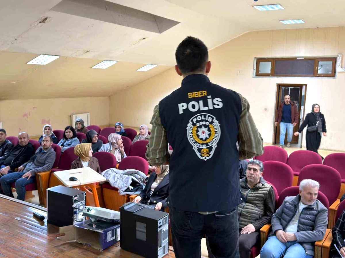 Ağrı\'da Siber Güvenlik Semineri