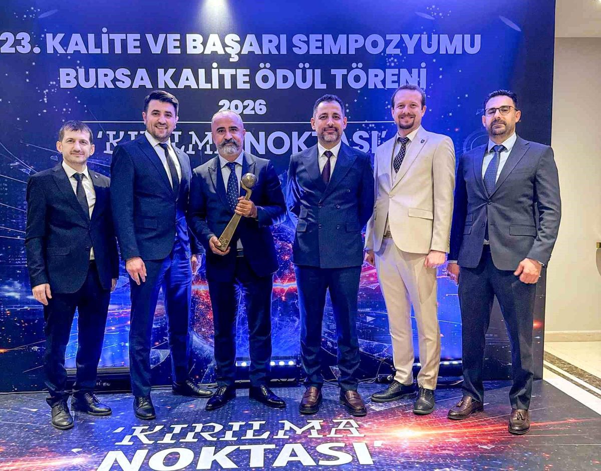 Arena Okulları\'na Bursa Kalite Büyük Ödülü