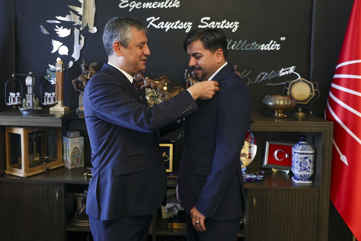 CHP, Arif Kocabıyık\'ın üyelik işlemlerini durdurdu