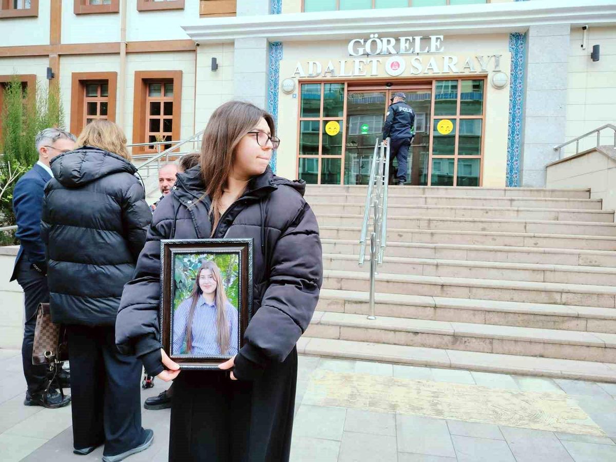 CHP\'li Görele eski Belediye Başkanı Hasbi Dede\'nin taciz davasında karar