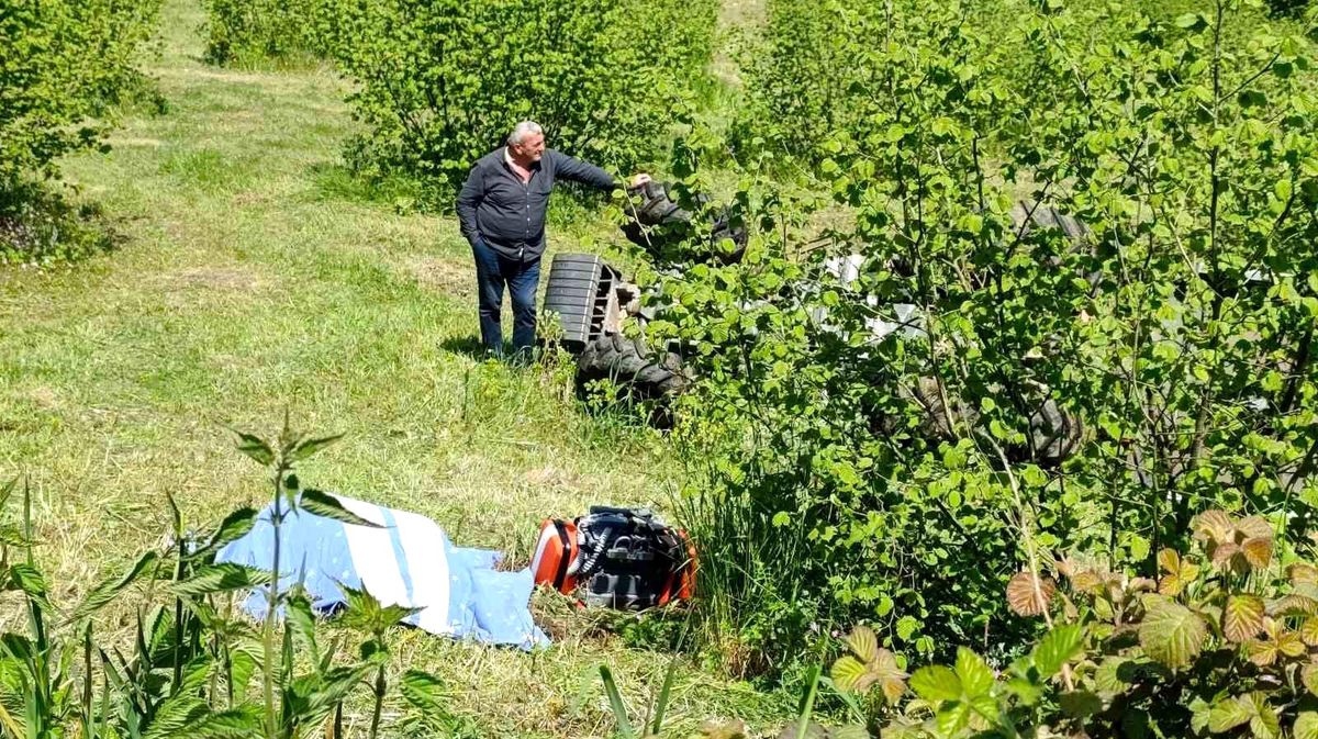 Traktör Kazasında Emekli Polis Hayatını Kaybetti
