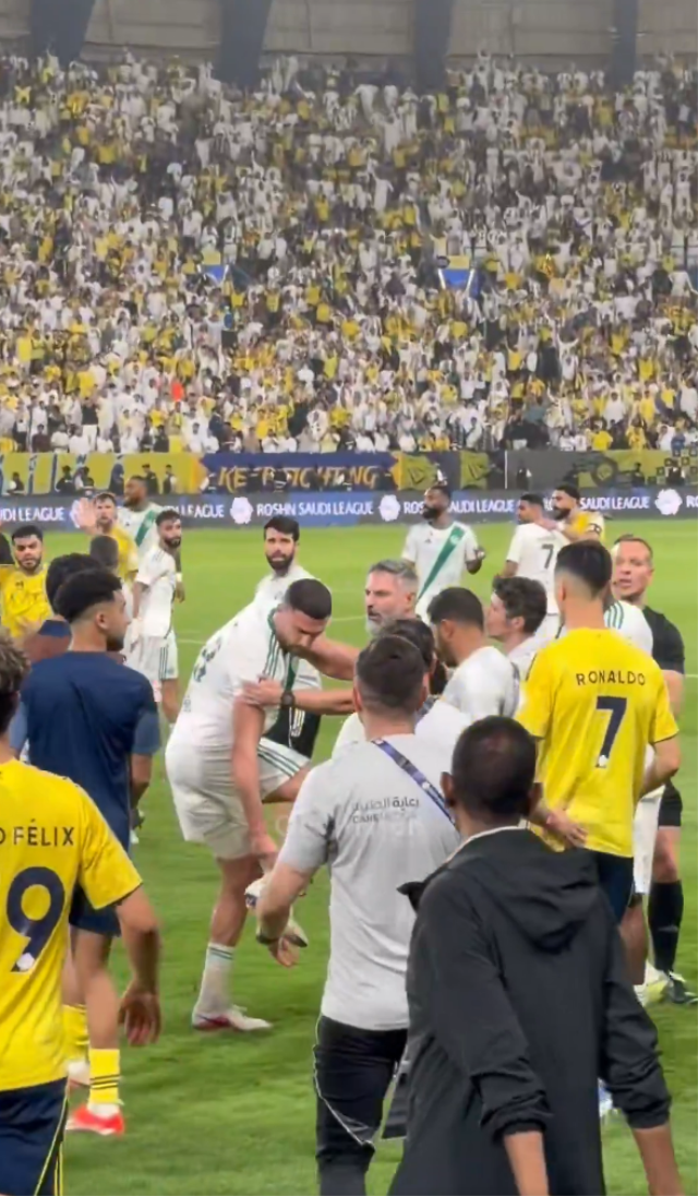 Eski dostlar düşman oldu: Merih'in gözü Ronaldo'yu bile görmedi