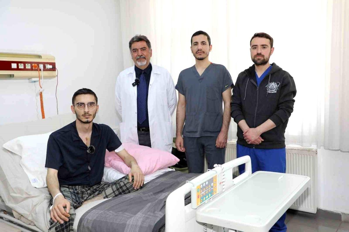 23 Yaşındaki Gençte Nadir Kanser Tümörü