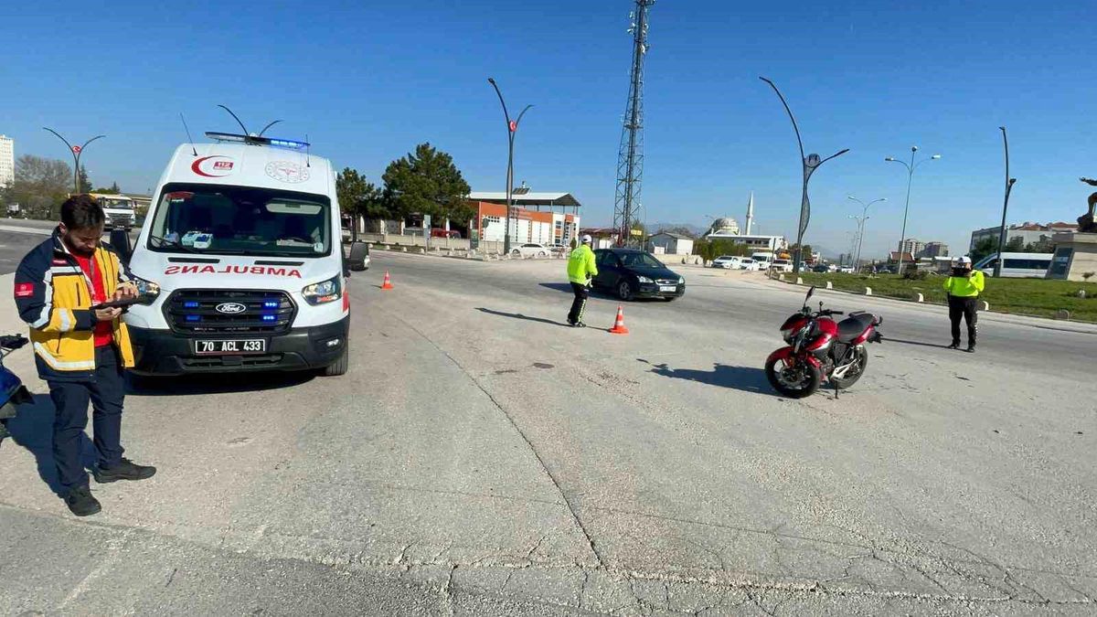 Karaman\'da Motosiklet Kazası: Sürücü Yaralandı