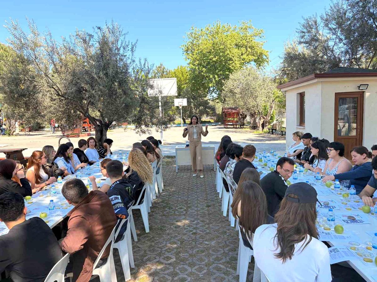 Zeytinyağı Tadımında Kimya Haftası
