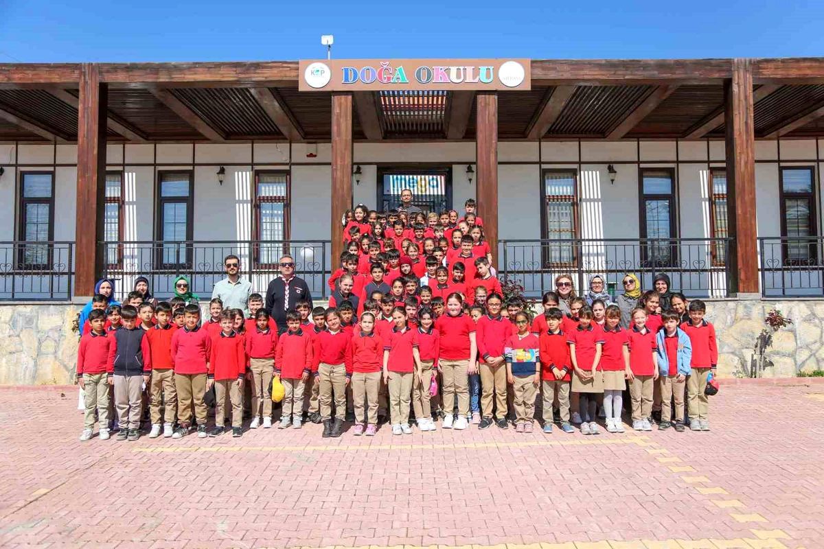 Meram\'da bir nesil doğa eğitimleriyle büyüyor; \'MEGA Doğa Okulu\'nda bir eğitim yılı daha tamamlandı\'