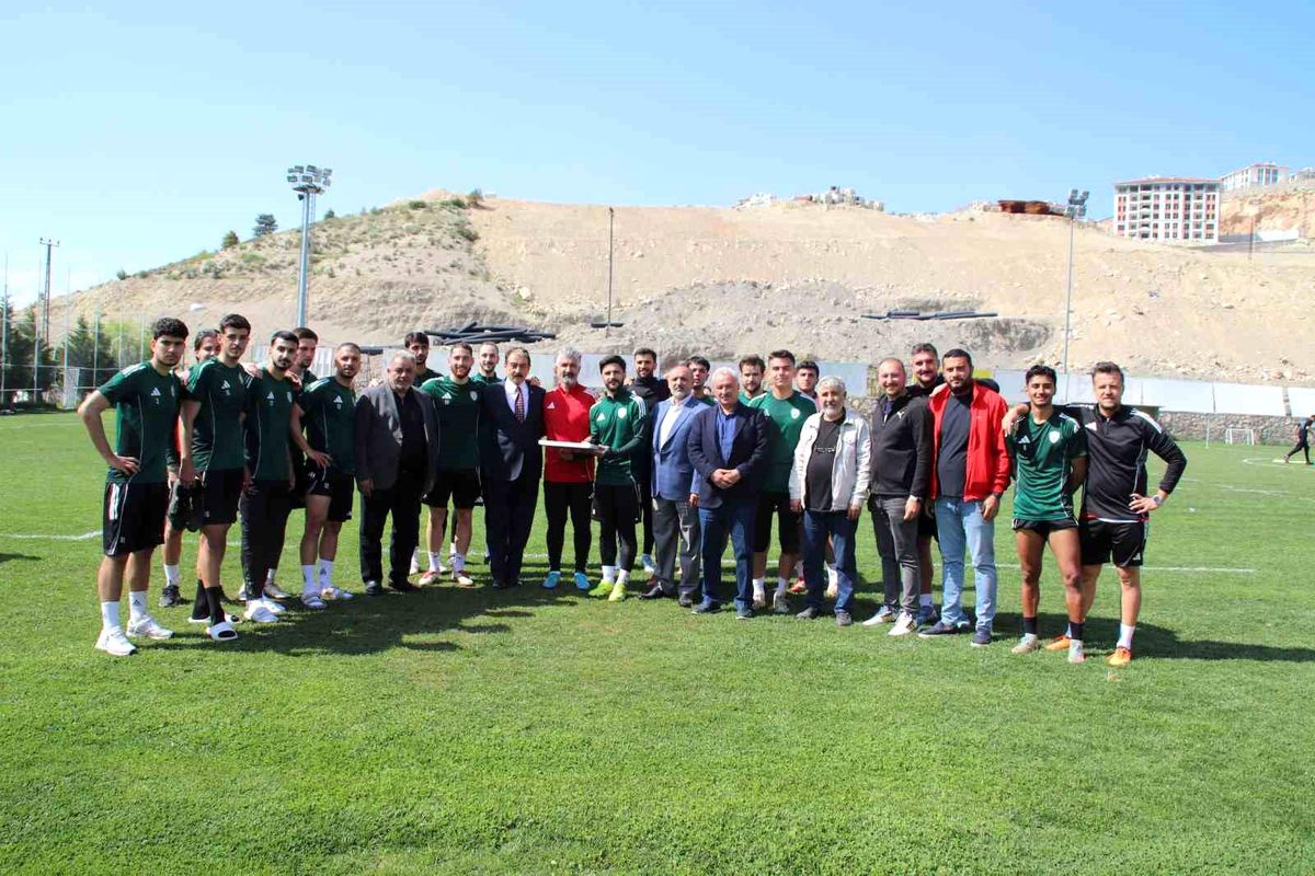 MESOB Başkanı Keskin\'den Malatya Yeşilyurt Spor\'a ziyaret