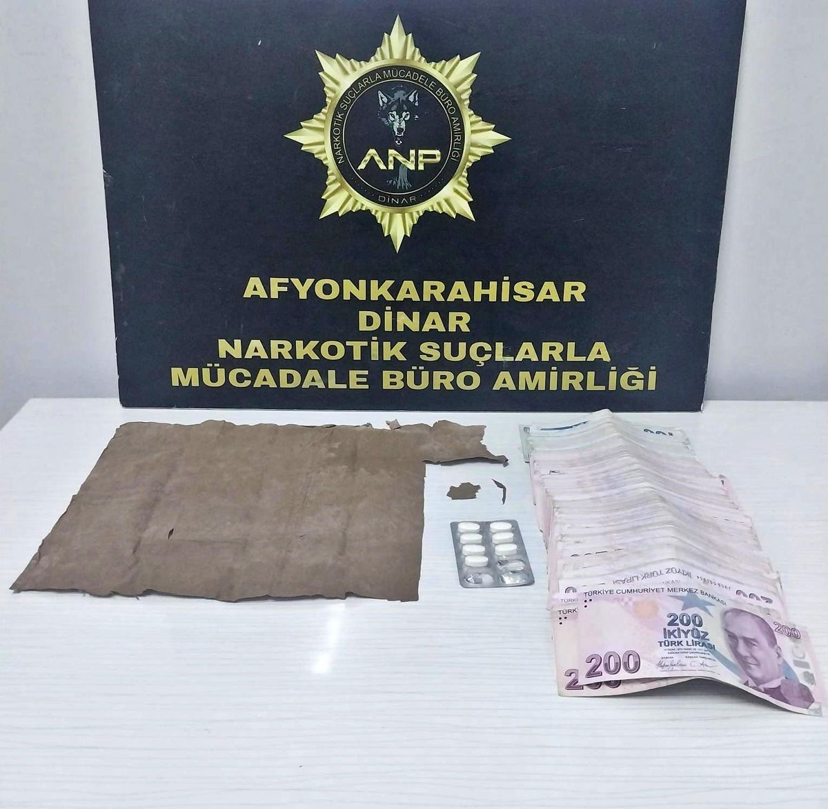 Afyonkarahisar\'da Uyuşturucu Operasyonu