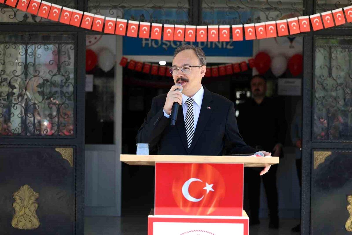 Sıfır Atık Kütüphaneleri Siirt\'te hizmete açıldı