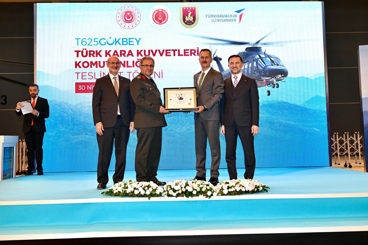 GÖKBEY Helikopteri Kara Kuvvetleri\'ne Teslim Edildi