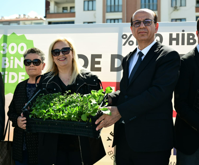 Yeşilyurt’ta çiftçiye 300 bin fide desteği