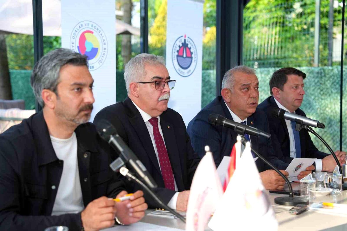 DTSO Meclisi Kusursuz Kafe\'de yapıldı