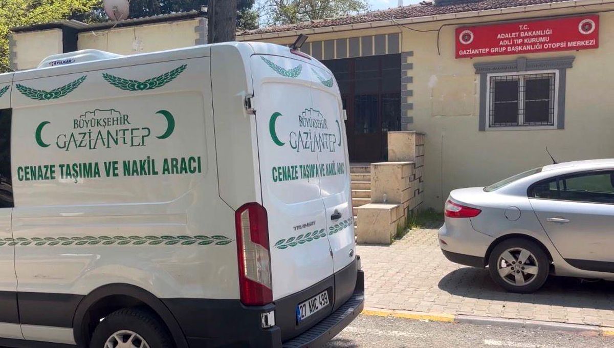 Gaziantep\'te yüksekten düşen inşaat işçisi hayatını kaybetti