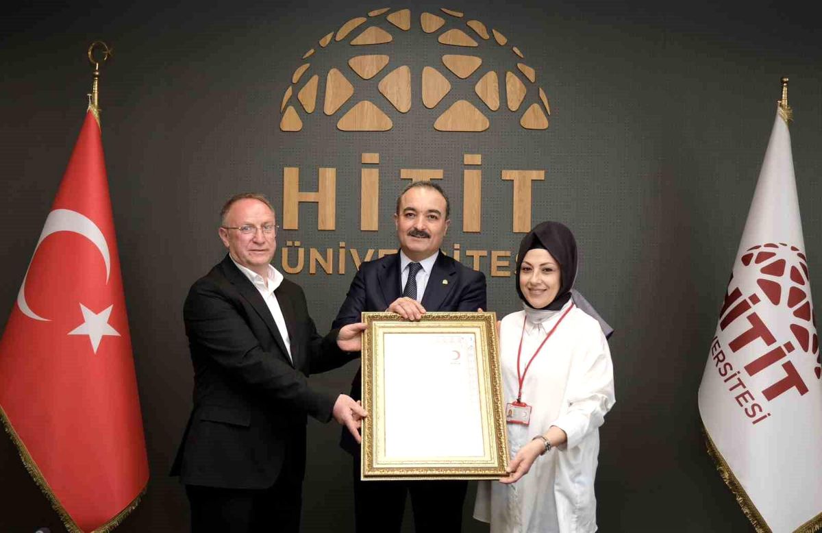 Hitit Üniversitesi\'ne Gümüş Madalya