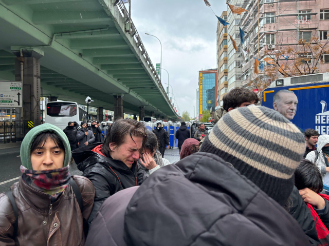 İstanbul'da 1 Mayıs: 366 kişi gözaltına alındı, 3 metro durağı kapatıldı