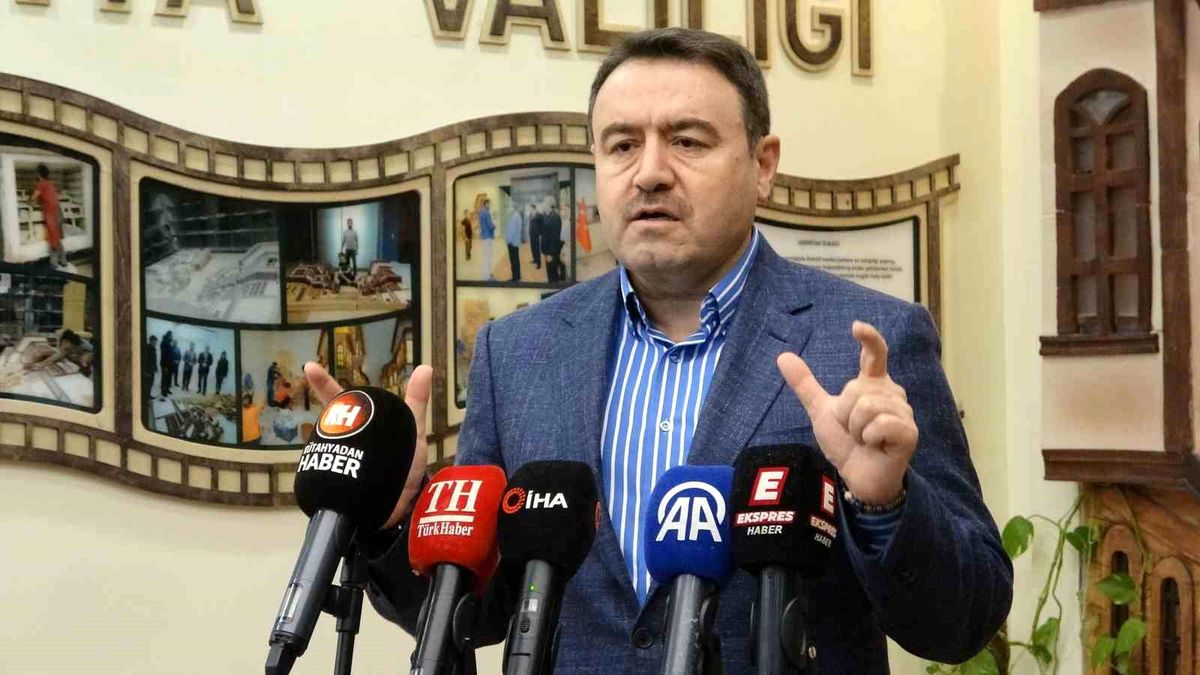 Kütahya\'daki trafik kazasına ilişkin Vali Musa Işın\'dan açıklama: "Olayda örtbas söz konusu değil"