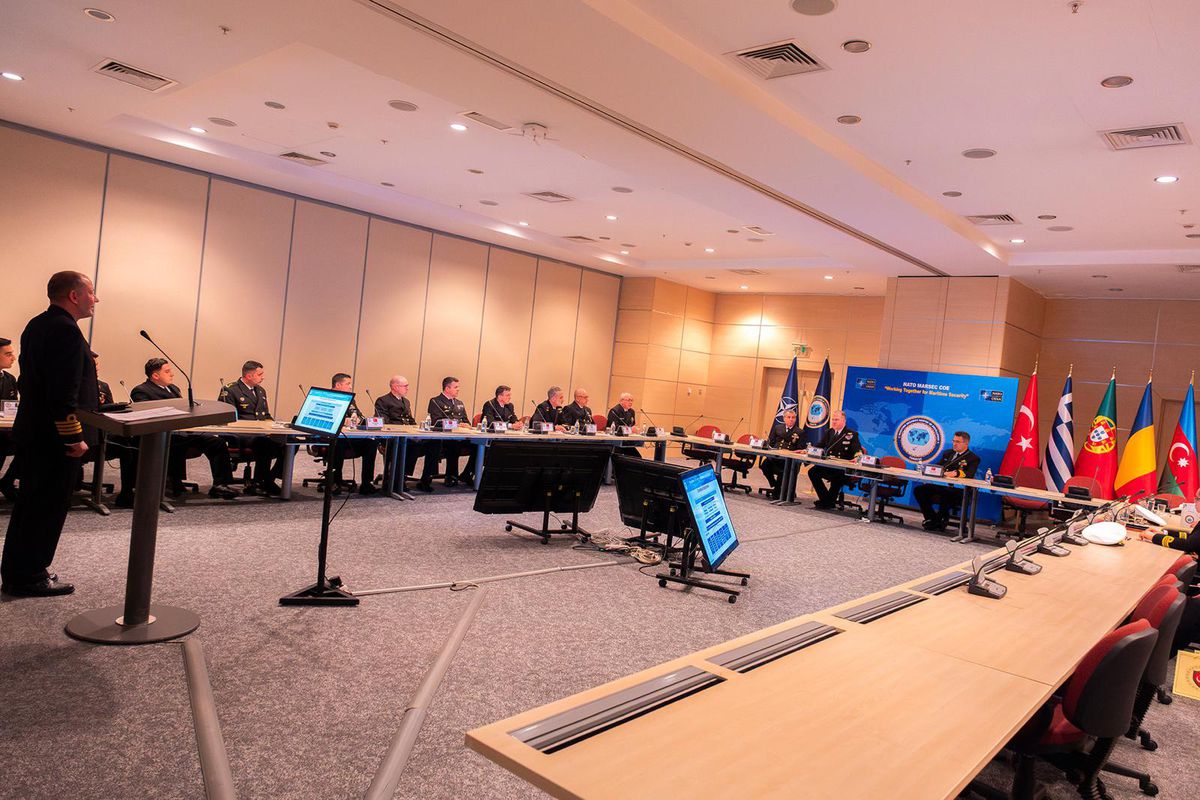 NATO Deniz Komutanı İstanbul\'da