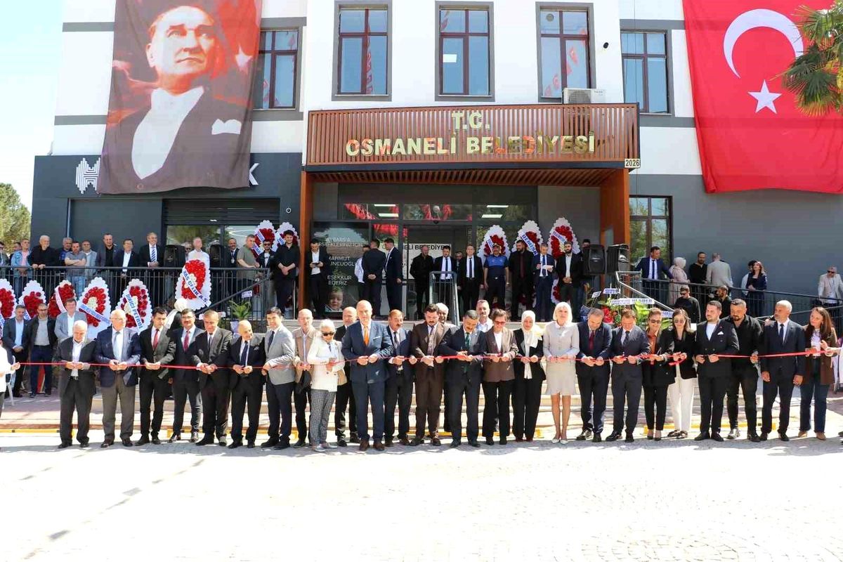 Osmaneli\'nde 100\'üncü yıl coşkusu