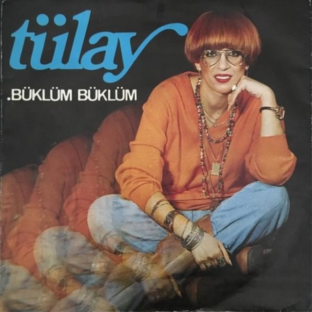 Şarkıcı Tülay Özer hayatını kaybetti