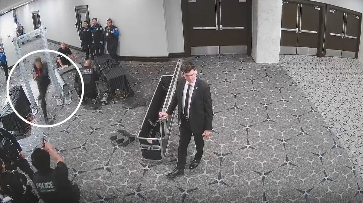 Trump\'a suikast girişiminde yeni görüntüler