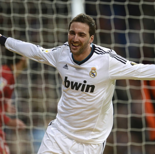 3 yıl önce futbolu bırakan Gonzalo Higuain'in son hali sevenlerini şaşırttı