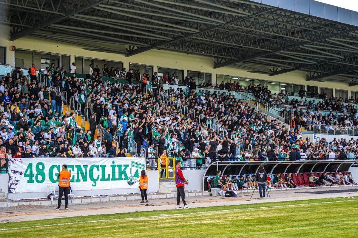 Taraftardan Muğlaspor\'a Çağrı