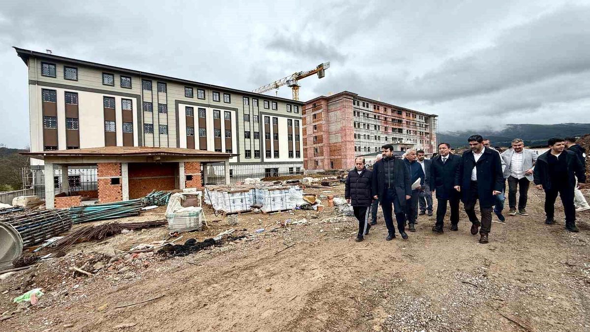 AK Parti heyeti Eskipazar\'da yatırımları inceledi