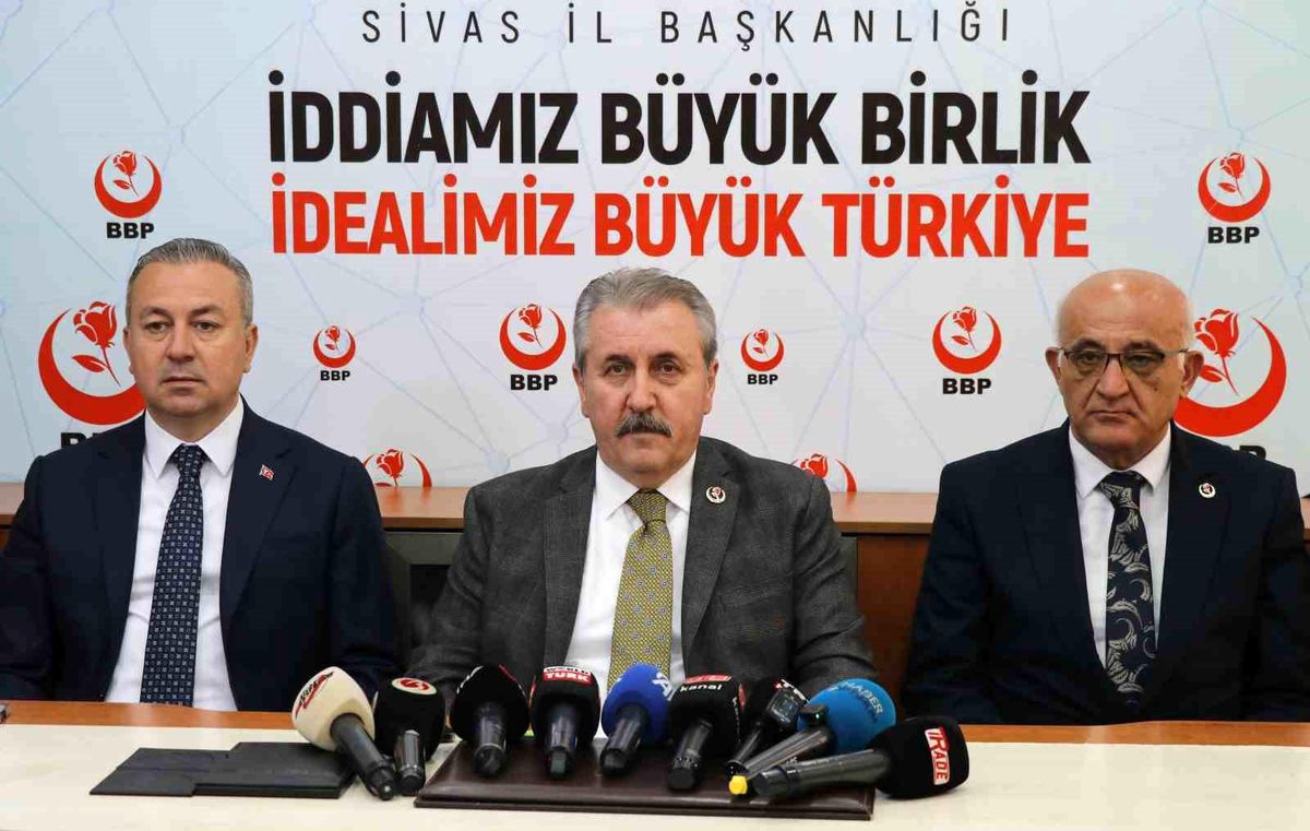 BBP Genel Başkanı Destici: "Türkiye tehdit edilemez"
