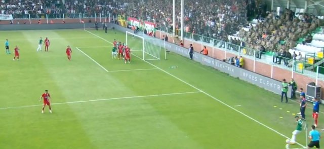 Iğdır FK'da Güray Vural, Amedspor'a kornerden gol attı