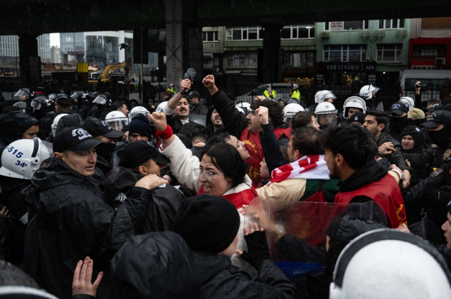 İstanbul'da 1 Mayıs'ta gözaltına alınan 580 kişi serbest bırakıldı
