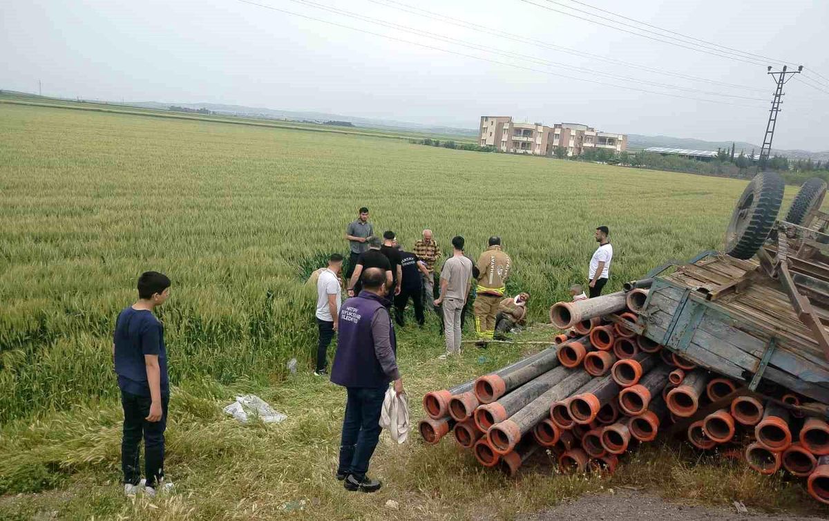 Hatay\'da Traktör Kazası: 4 Yaralı