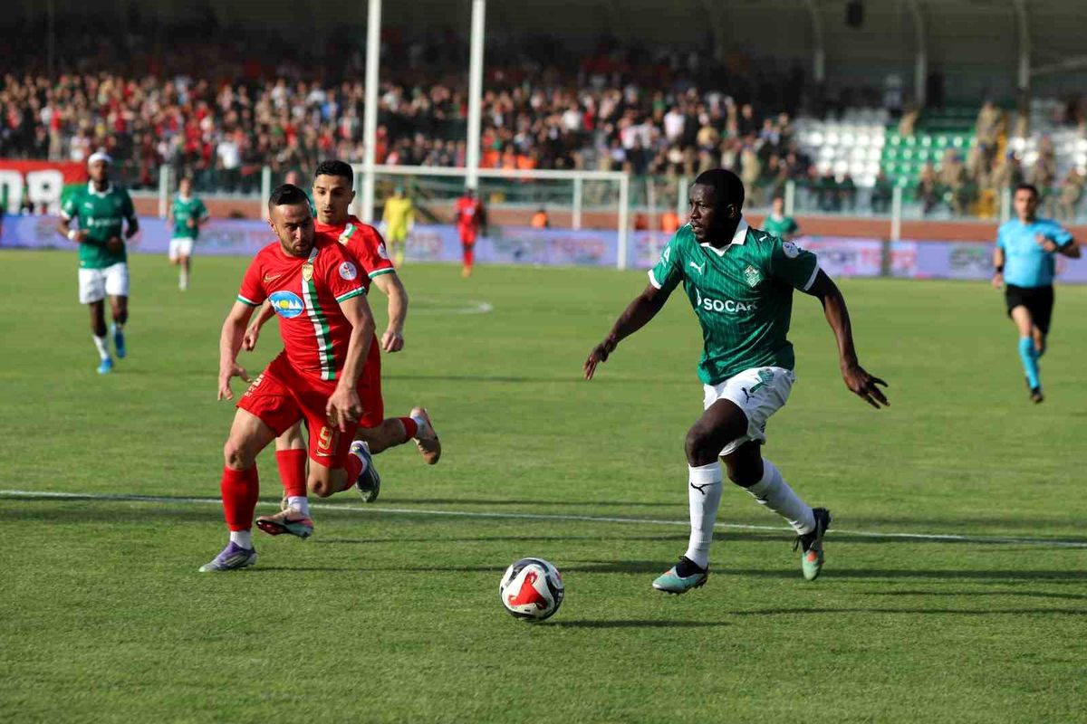 Amed Sportif Süper Lig\'e Yükseldi