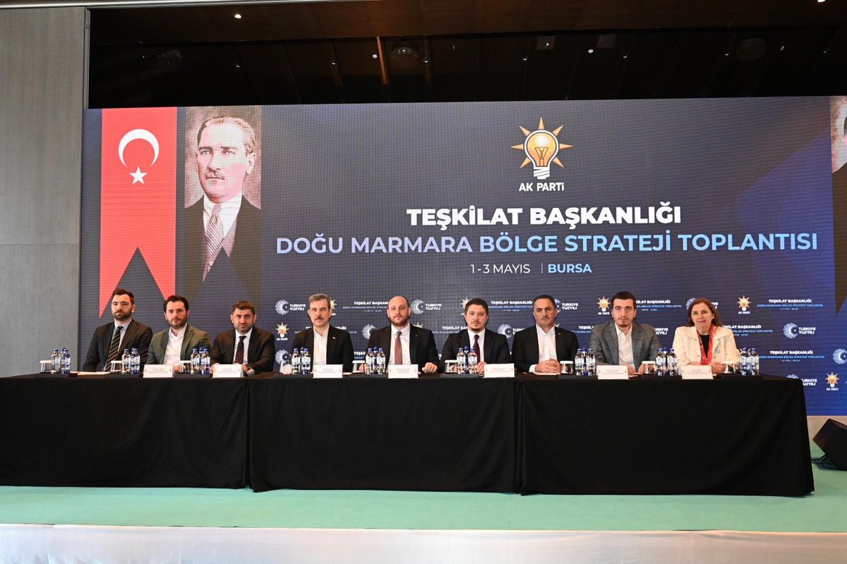 AK Parti\'li Büyükgümüş: CHP düşmanımız değil, rakibimiz