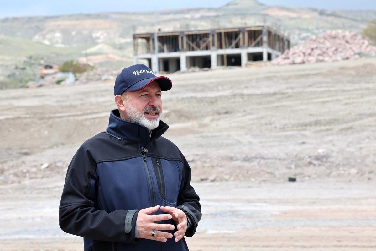 Başkan Çolakbayrakdar\'dan kentsel dönüşümde anahtar teslimi ve dev park müjdesi